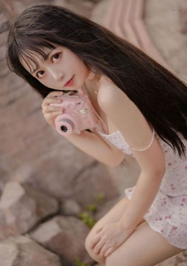 车后座挺进朋友人妻女友-片花迅雷手机免费观看