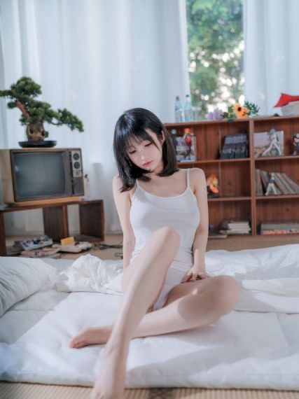 色午夜男人性av的天堂-首映国语版全集