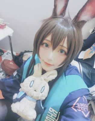 丰满放荡岳乱妇31www-免费观看完整版