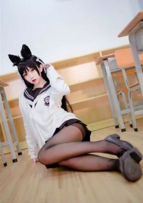 巨爆乳美女夹奶虐乳视频-迅雷下载有字幕完整版